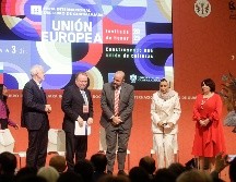 Por su parte, el rector de la Universidad de Guadalajara (UdeG), Ricardo Villanueva, dio las gracias a la delegación de Sharjah y comentó que es “agridulce” despedirlos pero, a un tiempo, da “alegría preparar la siguiente edición” de la FIL. EL INFORMADOR / C. Zepeda