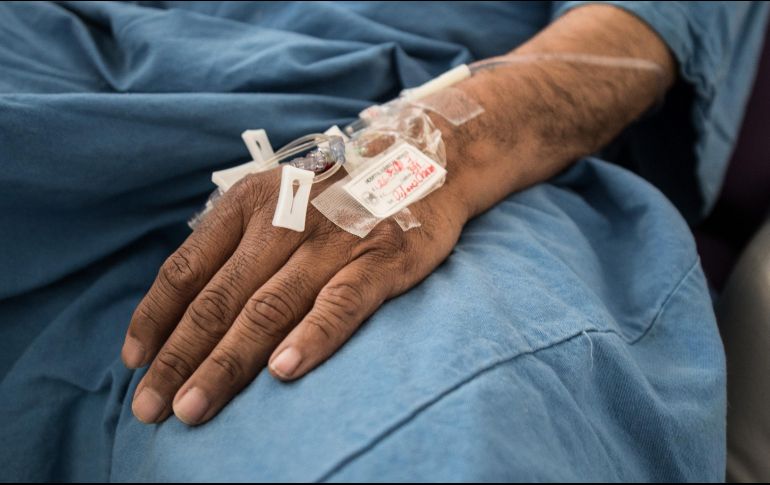 La iniciativa de Salomón Chertorivski busca establecer y garantizar los derechos de los pacientes con relación a su tratamiento, a cuidados paliativos o a las condiciones para morir dignamente sin dolor. NTX / ARCHIVO