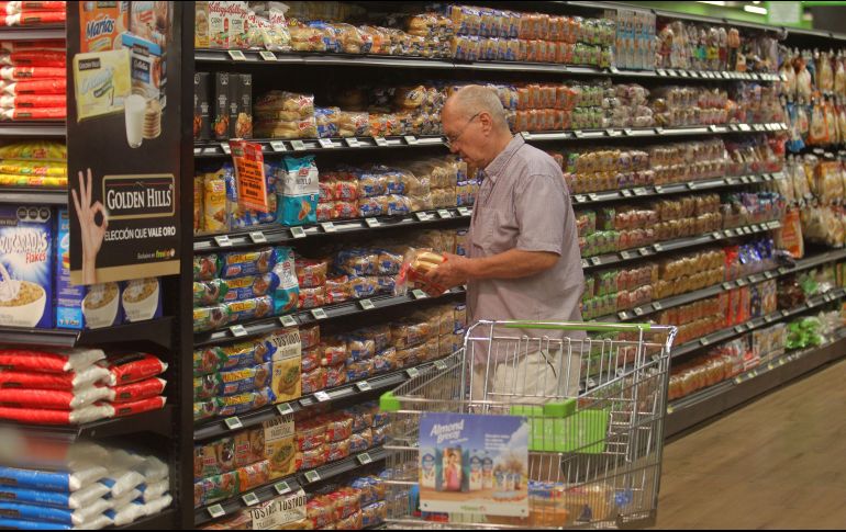 La lista compartida por Ricardo Sheffield coloca a Soriana Híper de Aguascalientes como el supermercado más económico para hacer tus compras en la región occidente, con un costo de $964.50 pesos por paquete. EL INFORMADOR/ ARCHIVO