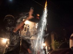 Las lesiones por quemaduras como consecuencia de material pirotécnico son la primera causa de accidentes infantiles. EL INFORMADOR / ARCHIVO