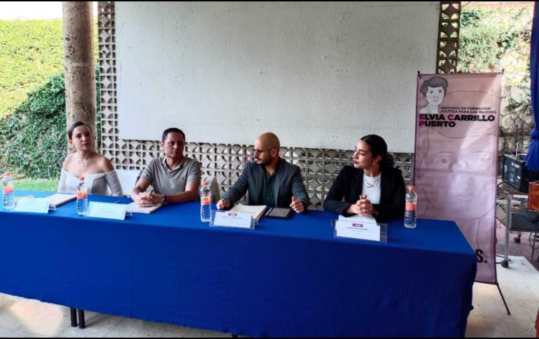 La vicepresidenta de Hagamos, Valeria Ávila, enfatizó que este tipo de diplomados es un paso más de lo que toda mujer hace cotidianamente. ESPECIAL