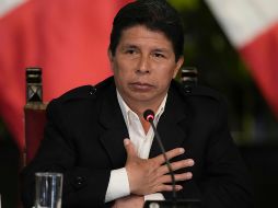 Pedro Castillo dijo en un mensaje por la televisión pública que se convocará en la 