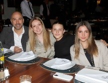 Luis Gerardo García, Mariana Alba, Paulina y María José García. GENTE BIEN JALISCO/Claudio Jimeno
