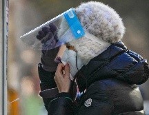 El aumento de casos es usual debido al inicio de la época invernal donde además de los virus respiratorios comunes y la influeza se han sumado el coronavirus y sus variantes. AP/A. Wong