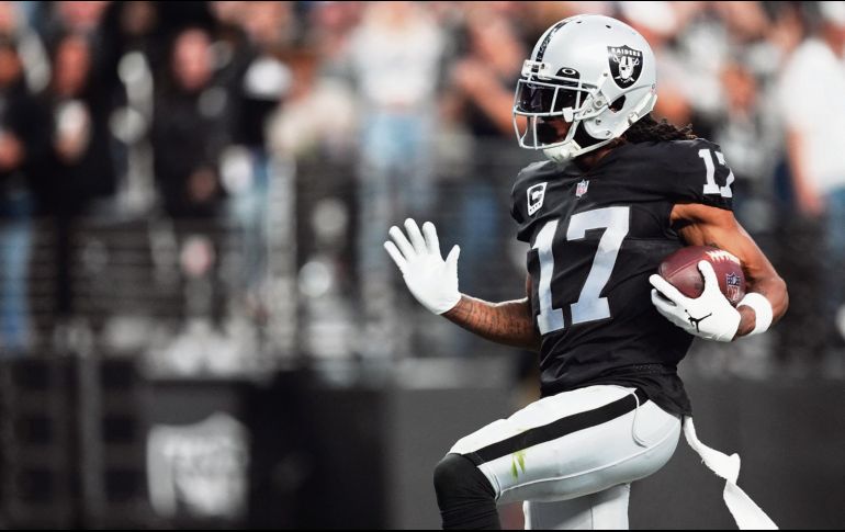 Davante Adams y los Raiders acumulan tres victorias seguidas; los Rams han perdido seis. AFP/Archivo