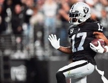 Davante Adams y los Raiders acumulan tres victorias seguidas; los Rams han perdido seis. AFP/Archivo