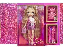 Paris Hilton: Rainbow High presenta la nueva muñeca de colección