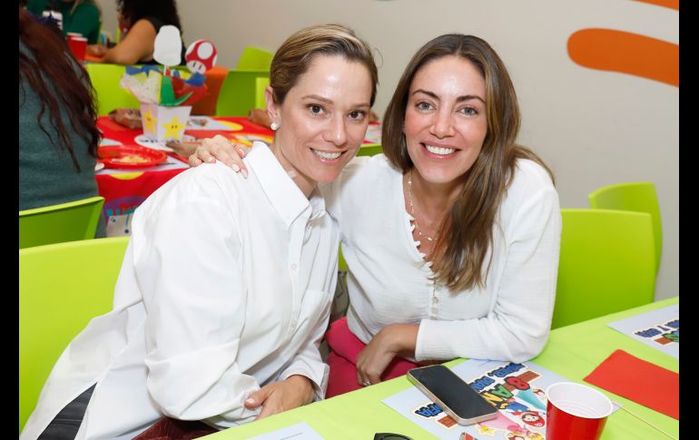 Pilar Flores y Karla Guzmán. GENTE BIEN JALISCO/ Claudio Jimeno