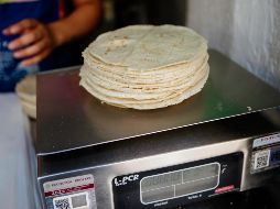 Por las nubes se mantiene el precio de la tortilla. EL INFORMADOR/ARCHIVO