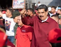 El presidente venezolano, Nicolás Maduro, participa en una marcha por el Día de la lealtad y amor al comandante Hugo Chávez, en Caracas, Venezuela. XINHUA/M. Salgado