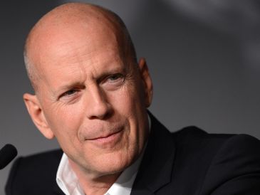 Bruce Willis se encuentra delicado por la afasia que le fue detectada en marzo y su familia se encuentra preocupada por el tiempo de vida del actor. AFP/ARCHIVO