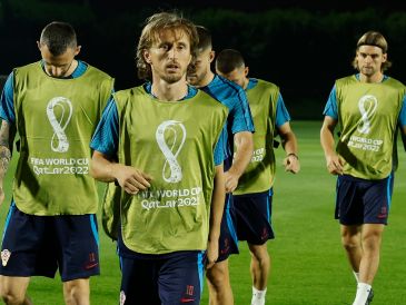 Luka Modric es llamado "papá" por Rodrygo, delantero del Madrid y la Canarinha. EFE/J. Martín