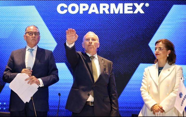 José Medina Mora asumiendo su cargo. FACEBOOK/Coparmex 