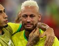 Neymar igualó a Pelé como máximo goleador en la historia de Brasil, pero su logro personal quedó eclipsado por una triste despedida del Mundial de Qatar 2022. AFP / A. Dennis