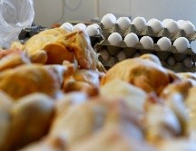 Existen insumos, como el pollo, que continuarán incrementando sus costos conforme se acerca el fin del año 2022. EL INFORMADOR / ARCHIVO