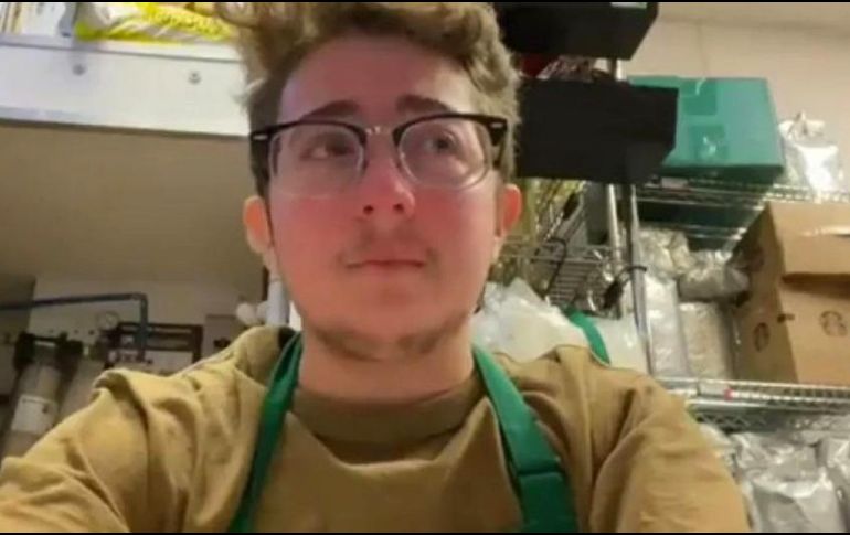 El estudiante reveló que trabaja como barista en una cafetería norteamericana. ESPECIAL/CAPTURA DE VIDEO