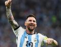 A pesar de la victoria y la felicidad de Messi, el partido terminó con los ánimos encendidos, pues algunos jugadores de la albiceleste y del rival se encararon al final del juego.  EFE / M. Messara