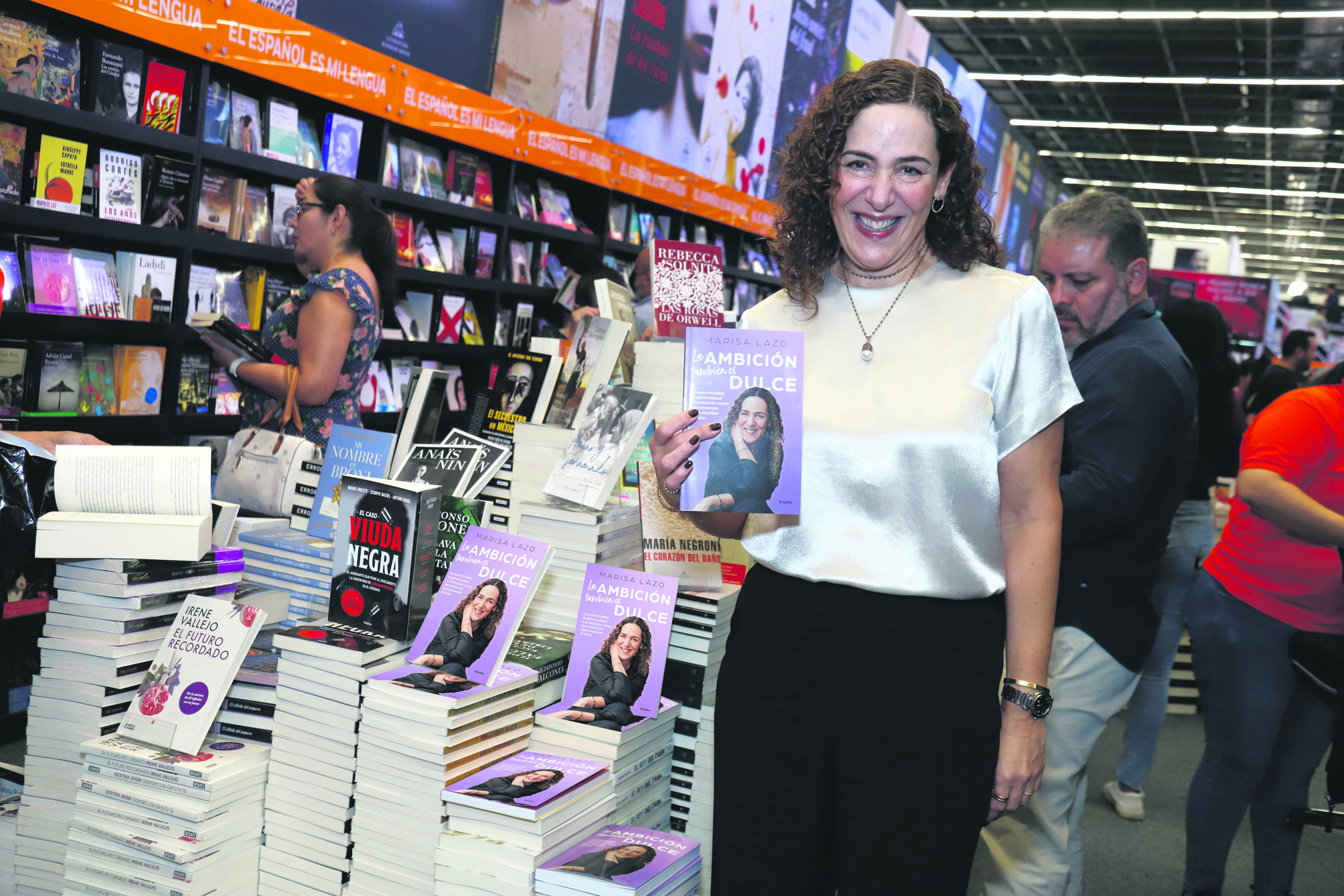 FIL 2022: Marisa Lazo escribe las letras más dulces