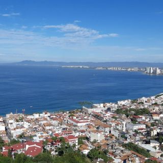 Esperan que Puerto Vallarta cierre 2022 con 100% de ocupación hotelera