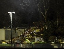 Dos personas fueron hospitalizadas y una treintena evacuadas de la zona tras el accidente. AFP/S. Salom