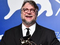 Del Toro expresó que también siente una gran admiración por la estrella. EFE/ARCHIVO
