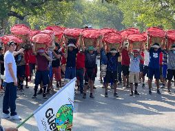 El ganador, quien recibió 10 mil pesos en efectivo, es originario de Zacate Colorado, del municipio de Tihuatlán, Estado de Veracruz. SUN / R. Aguilar