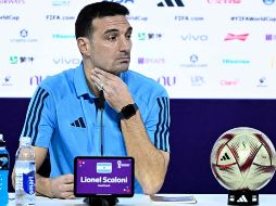 Las ausencias de dos de sus mejores jugadores, previo a las Semifinales de la Copa del Mundo, tienen a Lionel Scaloni con intranquilidad de cara al duelo de este martes ante Croacia. AFP / J. Mabromata