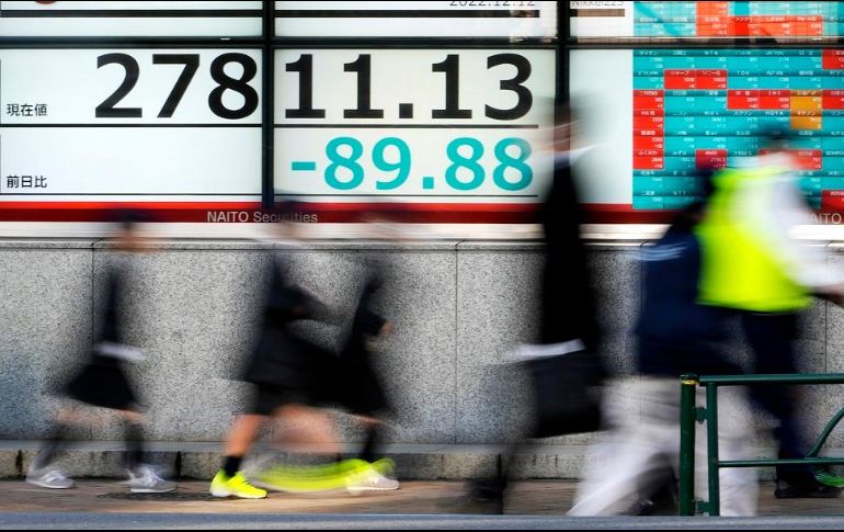 Hoy, todos los sectores terminaron la jornada en verde, con las subidas más claras para las empresas energéticas. AP/S. Kajiyama