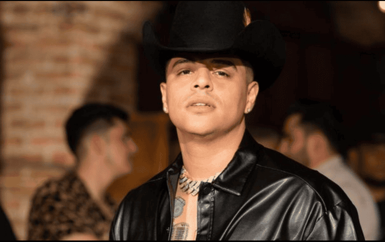 A pesar de que Eduin Caz se había realizado la vasectomia previo al embarazo de su esposa, sorprendió con la noticia de su tercer bebé. INSTAGRAM / @eduincaz