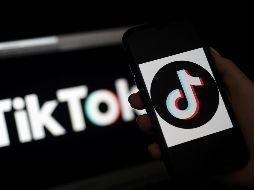 TikTok, que es propiedad de la empresa china ByteDance, ha asegurado en varias ocasiones que no comparte datos de sus usuarios con las autoridades del país asiático. AFP / ARCHIVO