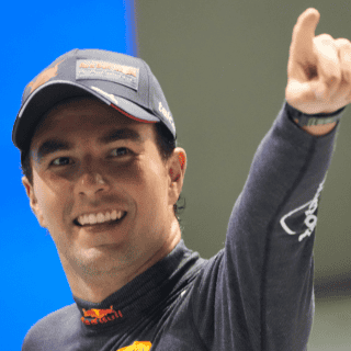 Checo Pérez debuta como actor y emociona a aficionados de la F1