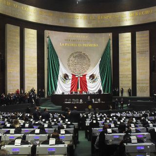 Diputados reciben minuta del Plan B electoral