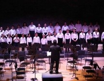 La Orquesta Sinfónica Juvenil (OSJZ) está integrada por jóvenes de los 15 a los 35 años de edad que, becados por el municipio, trabajan en perfeccionar y difundir la música académica. TWITTER/@PabloLmusN