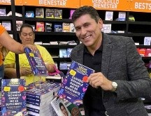 César Lozano promociona 