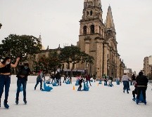 Mañana viernes abren la pista de hielo y el carrusel en el centro histórico de Guadalajara. ARCHIVO