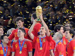Busquets, de 34 años, deja la Selección de España como el tercer jugador que más veces ha vestido la camiseta nacional, sólo por detrás de Sergio Ramos e Iker Casillas. AFP / ARCHIVO