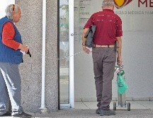 En farmacias del Ipejal le comentan a los afiliados que muchos medicamentos les llegarán hasta mediados de enero. EL INFORMADOR/ ALONSO CAMACHO