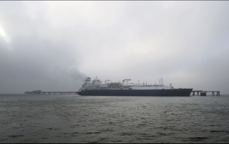 Unidad Flotante de Almacenamiento y Regasificación. Alemania iniauguró la terminal de gas licuado natural Uniper en tiempo récord, uno de los intentos del país por avanzar sin los energéticos rusos. AFP/F. Strangmann