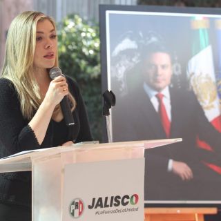 Priistas rinden homenaje a Aristóteles Sandoval, a dos años de su asesinato (FOTOS)