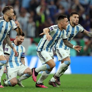 Famosos festejan triunfo de Argentina en Qatar 2022