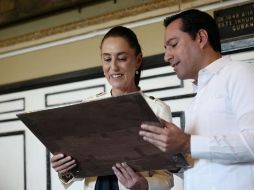 Claudia Sheinbaum y  Mauricio Vila Dosal. CORTESÍA