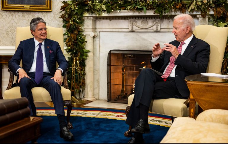 Lasso y Biden se reunieron en el Despacho Oval de la Casa Blanca para discutir temas sobre migración, seguridad y cooperación económica. EFE/S. Corum