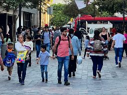 El Centro de Guadalajara tiene 30% más visitantes debido a las compras navideñas. EL INFORMADOR/ ARTURO NAVARRO