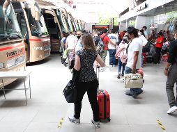 Son vacaciones y muchos planean salir de viaje, por ello es importante conocer los descuentos de las compañías de autotransporte. EL INFORMADOR/ARCHIVO