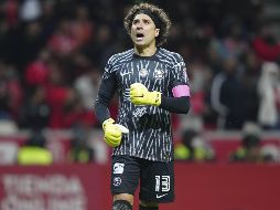 Guillermo Ochoa vuelve al futbol de Europa. Imago7/Archivo