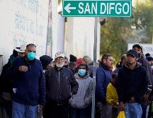Las restricciones a los cruces fronterizos iban a expirar hoy, pero una coalición de estados de tendencia conservadora pretende que el máximo tribunal estadounidense las mantenga en vigor. AP/J. Sanchez