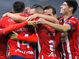 Se espera que en las próximas horas se dé a conocer quién será el nuevo refuerzo de Chivas. Imago7/Archivo