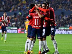 Chivas remontó con goles de Eduardo Torres e Isaac Brizuela. IMAGO7/J. Ovalle