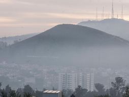 Es habitual que la ZMG despierte con altos niveles de contaminación atmosférica tras las fiestas decembrinas. EL INFORMADOR/ARCHIVO