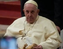 El Papa pidió hacer una obra de caridad esta Navidad. AP